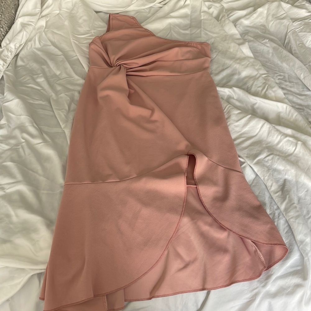 Pink bread size 12